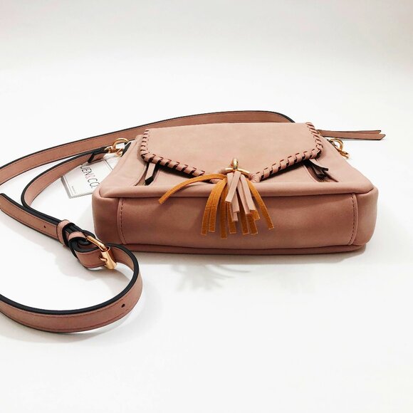 NWT Jen & Co. Layla Mauve Faux Suede Cross Body Bag 10.5x11x3 inches - Picture 2 of 7